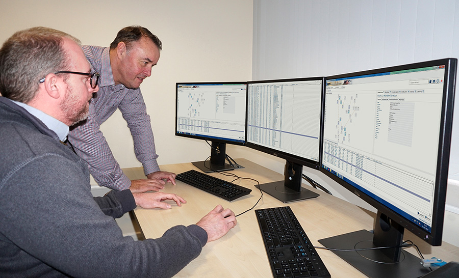 Electricity North West engineers using WeConfig network configuration tool. 